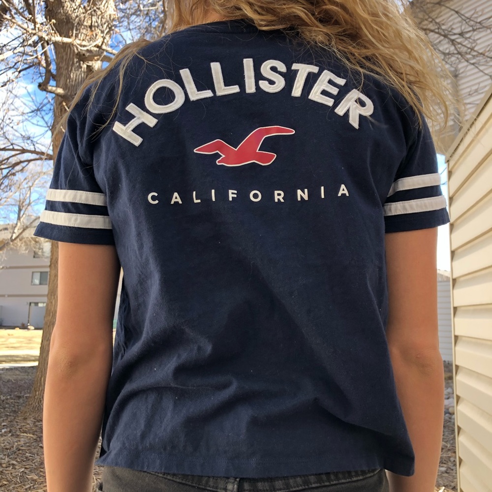 Crop top, never worn!!